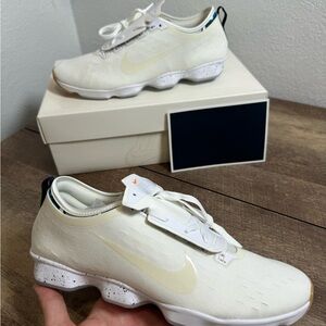 NEW NIKELAB X JOHANNA SCHNEIDER ZOOM FIT AGILITY Size 9W‎ 7.5M